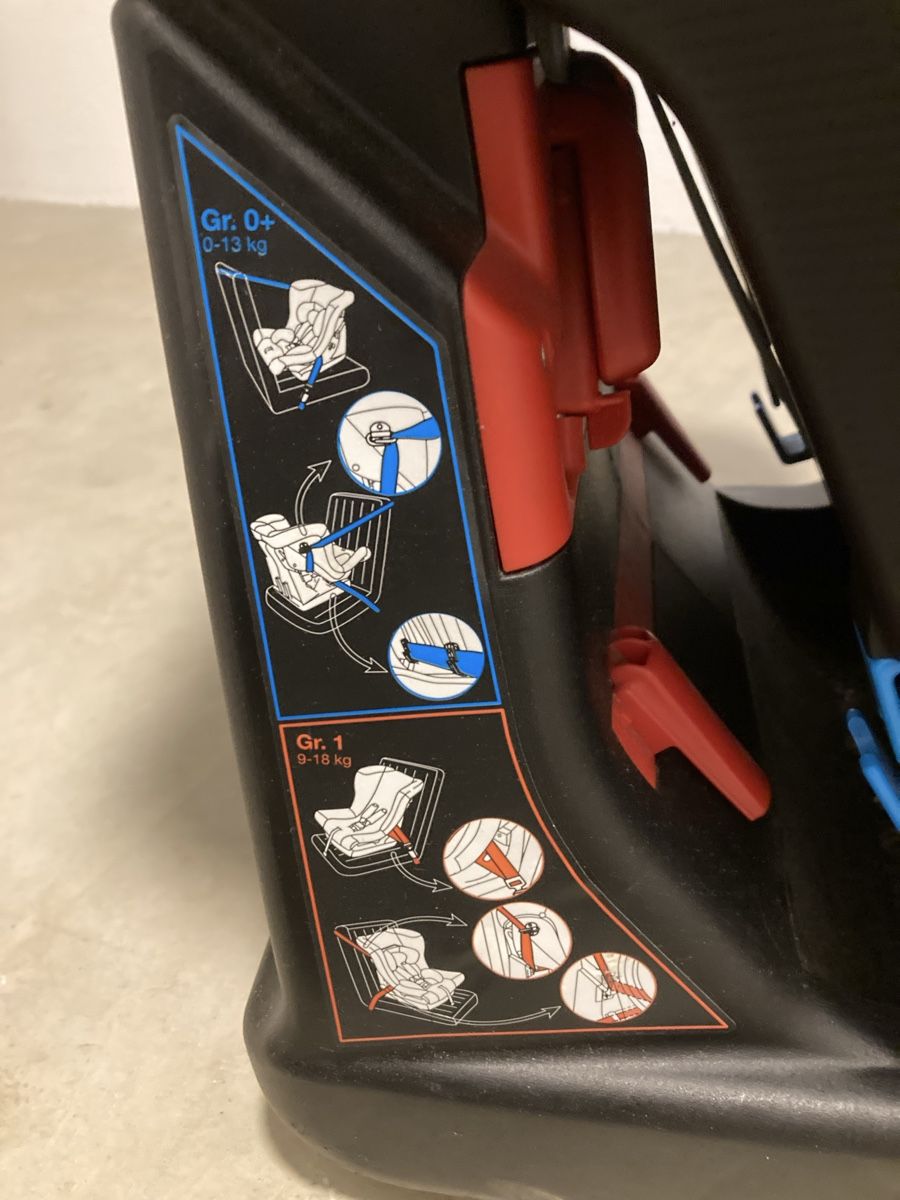 Chicco Seggiolini per auto: Kindersitz Chicco – Usato da Rickenbach LU venduto da tower17 5