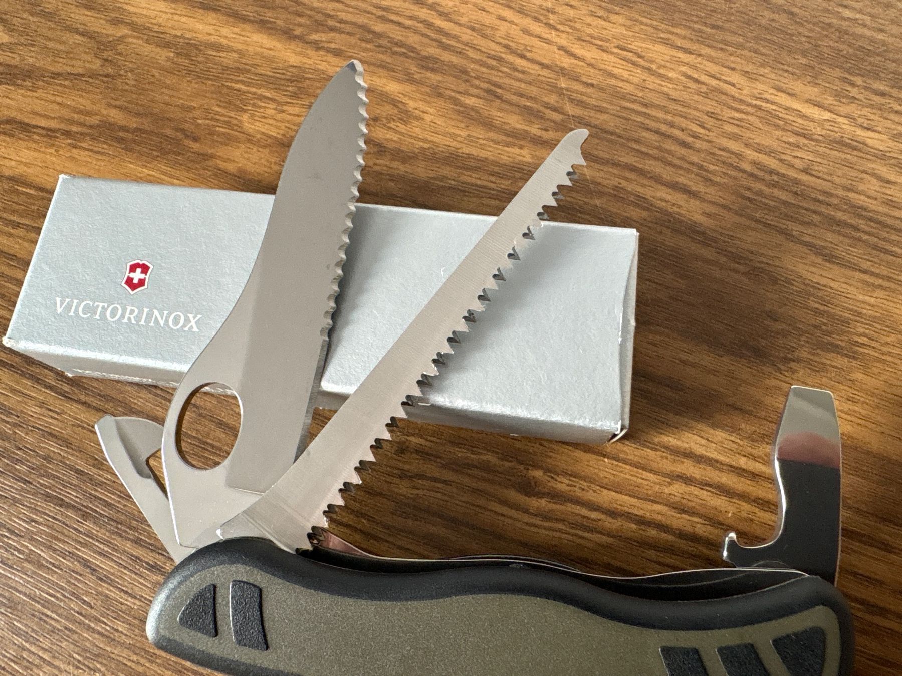 Victorinox Coltelli tascabile: VICTORINOX - Armeesackmesser - PEACE SUPPORT SWITZERLAND – Nuovo (secondo la descrizione) da Andwil SG venduto da Rainboli 4