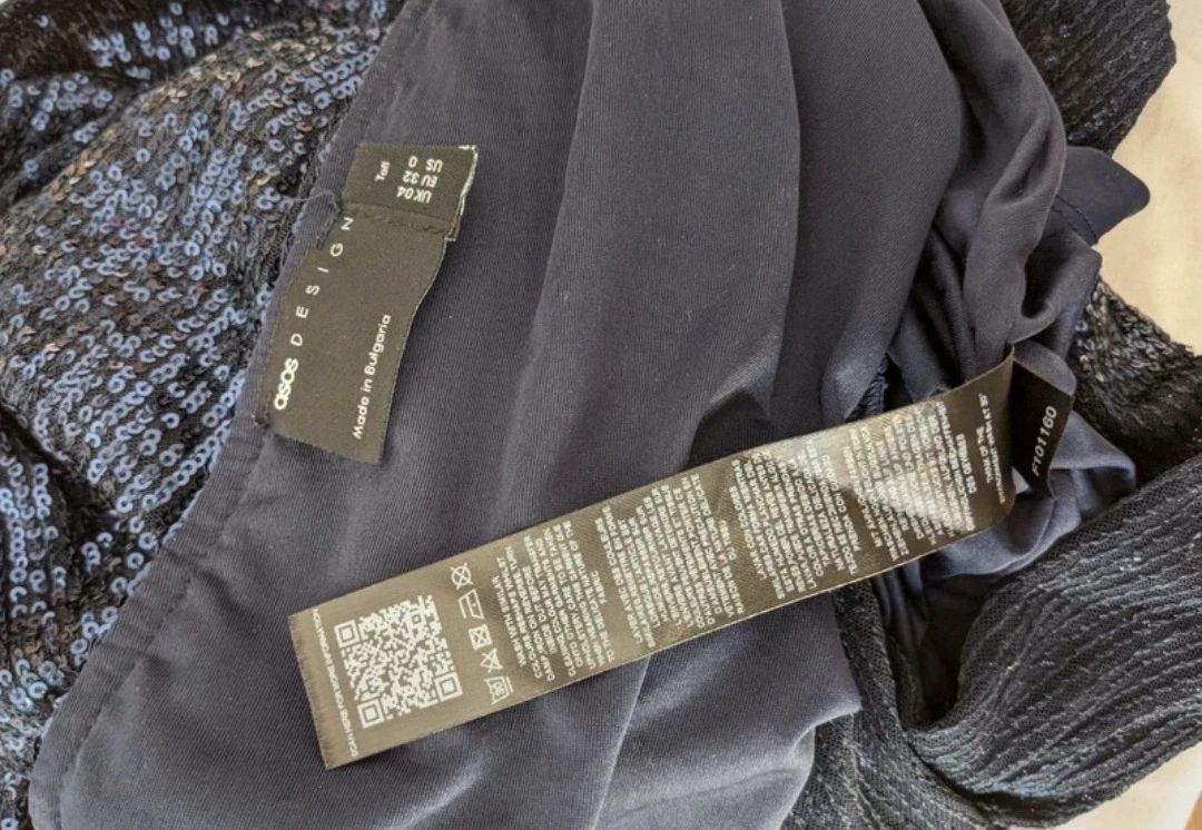 Asos Vestiti: Sequin Party Dress – Usato da Basel venduto da ian_z6t8 3