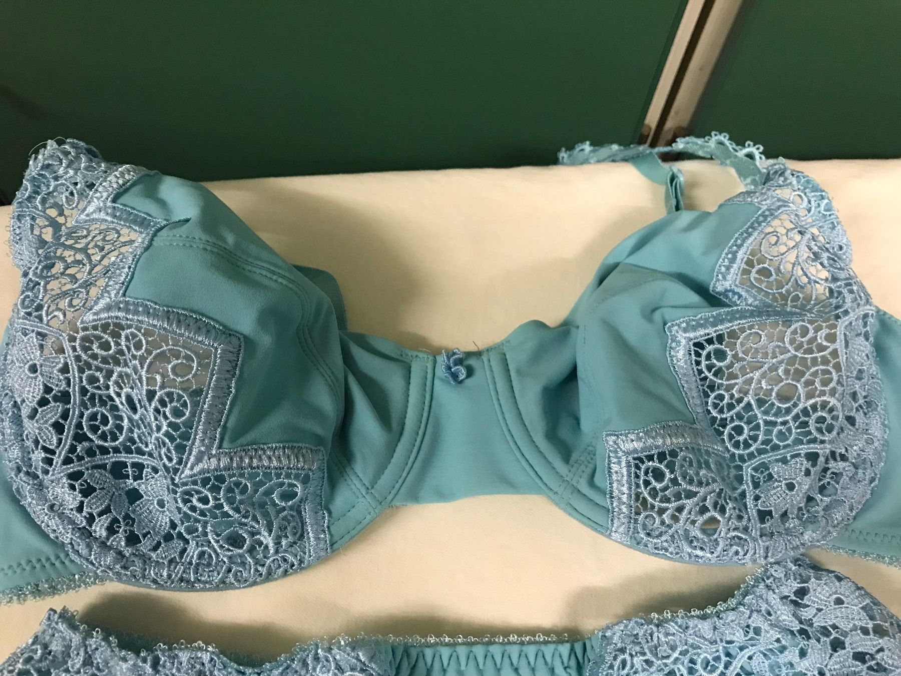 Marie Jo Sonstige Unterwäsche: BH 70D & Slip mit Stickerei – Gebraucht aus Zumikon von Uranus88 1