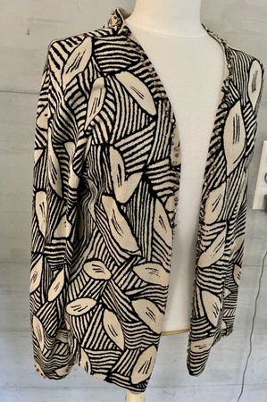 schöne Jacke von Jones Gr. 42