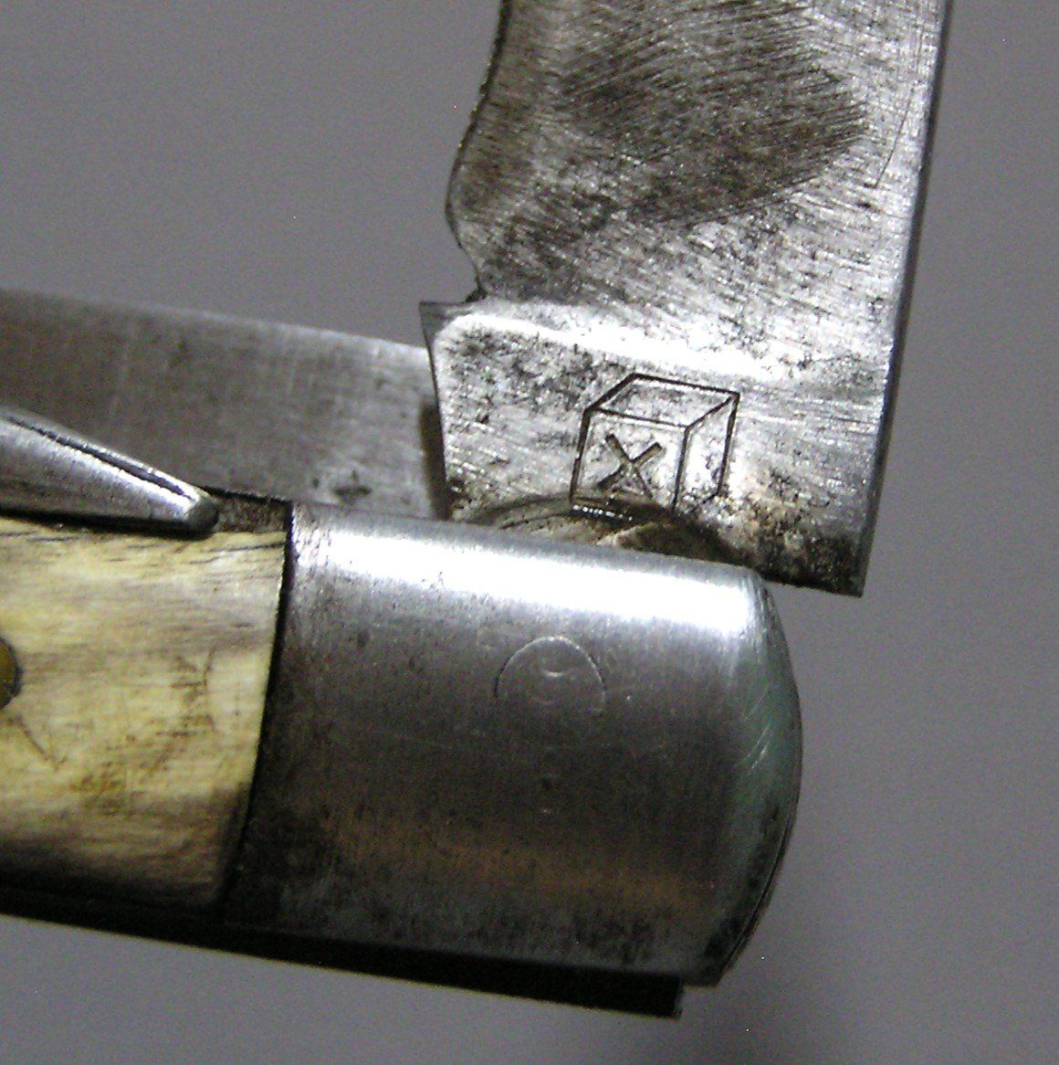 Coltelli tascabile: ALTES BAUERNMESSER TASCHENMESSER SACKMESSER – Usato da Grenchen venduto da Antique-hunter 2