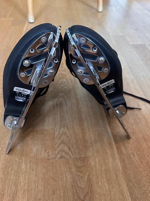 Damenschuhe:  Super-Olympia-Angebot!  – Gebraucht aus Bern von ste_s9mk 4