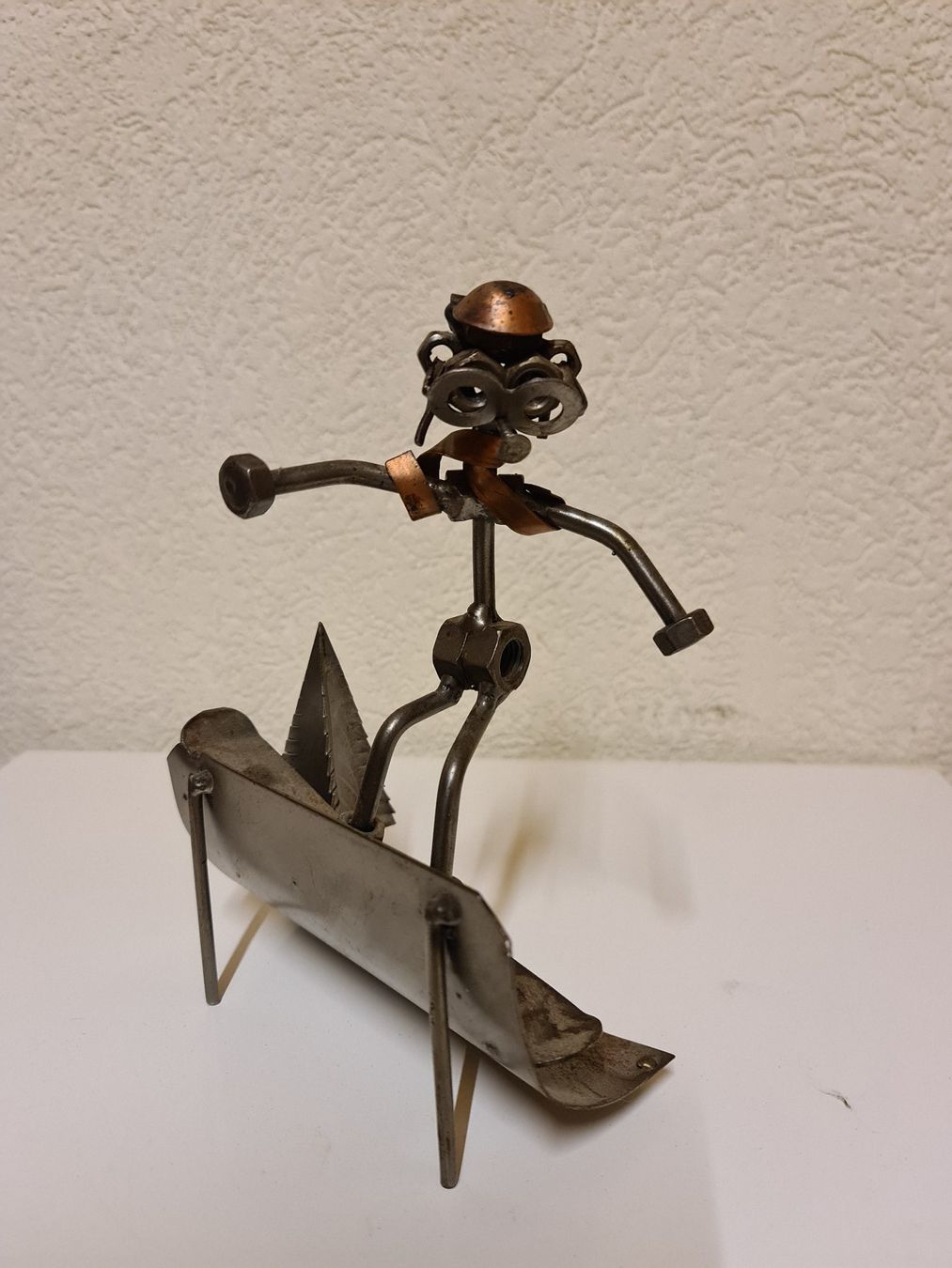 Statuette: Metall Kunstwerk – Usato da Ibach venduto da Hfedier