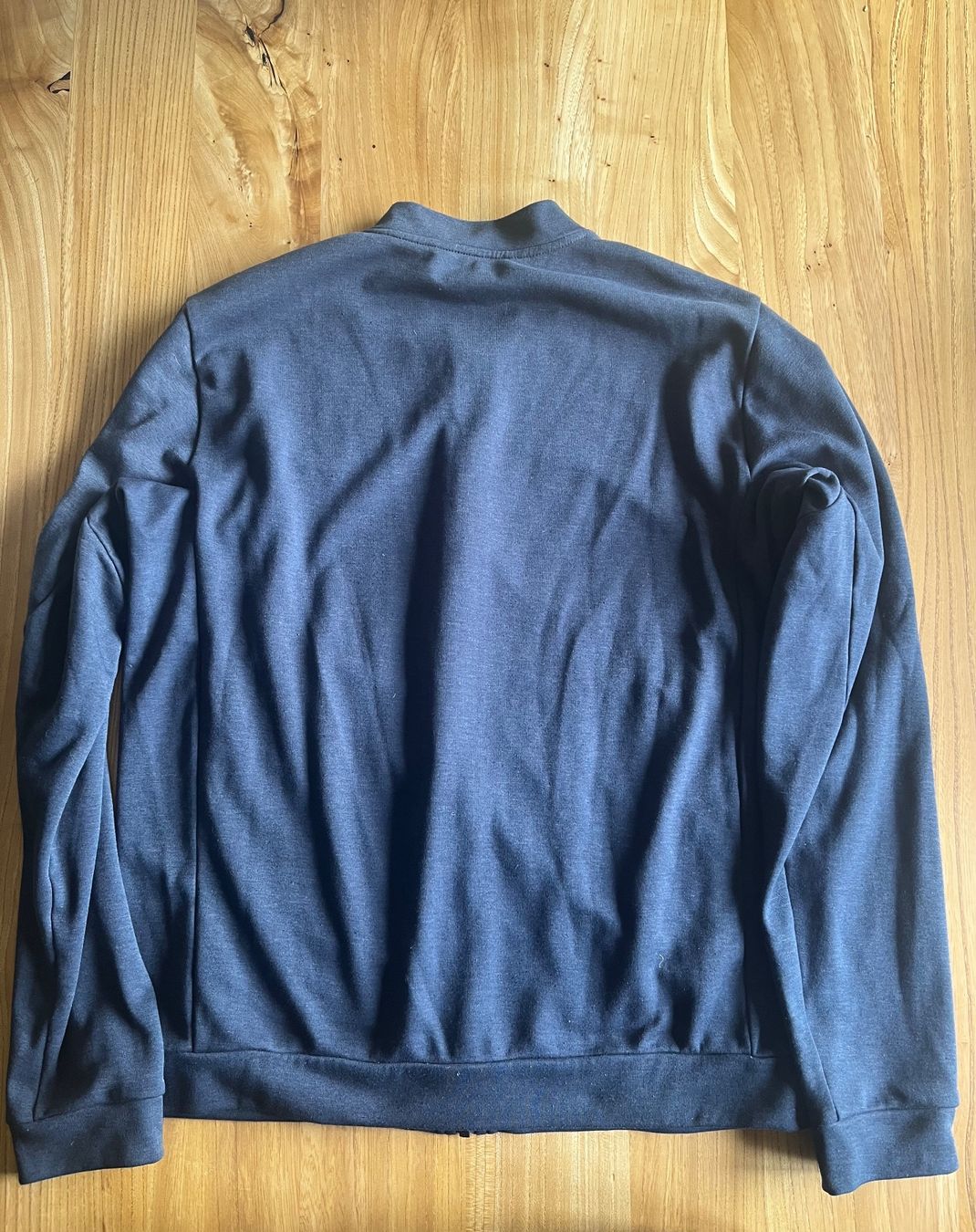 Arcteryx Maglioni & Felpe: Arcteryx Pullover dunkelblau, Top Zustand, Grösse M – Usato da Chur venduto da lea_qg88 4