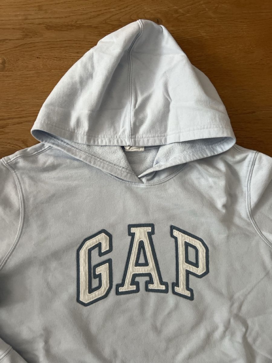 Gap Maglioni & Felpe: GAP Kapuzenpullover – Usato da Davos Platz venduto da boom62 1