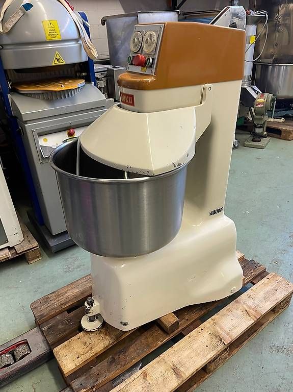 Tutte le macchine: Knentmaschine Spiralkneter Boku SK38 – Usato da Brugg AG venduto da lali88