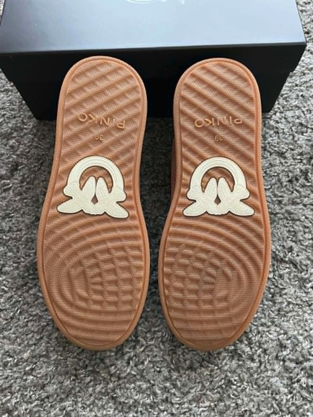 Pinko Scarpe da donna: Pinko MANDY - Sneaker low - brown Grösse 39 – Usato da Basel venduto da lui_ys7j 2