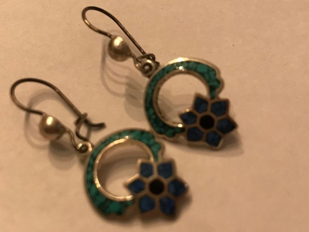 Orecchini pendenti & Orecchini a lobo: boucles d'oreilles turqoises fleur – Usato da Grimisuat venduto da eliseba88 3