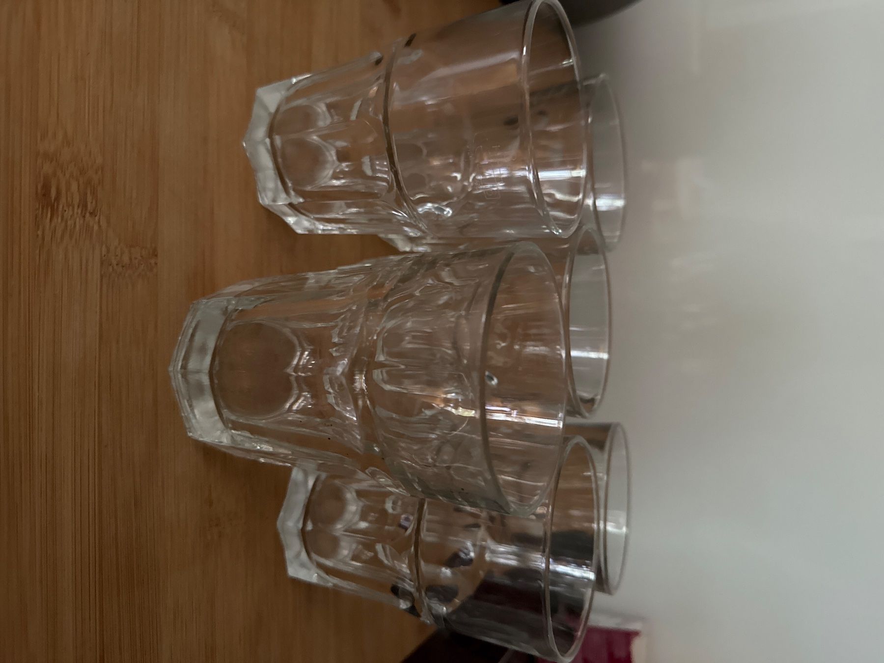 Ikea Bicchieri: 6 Gläser mit Facettenmuster Neuwertig – Nuovo (secondo la descrizione) da Zürich venduto da Miiiich__elle
