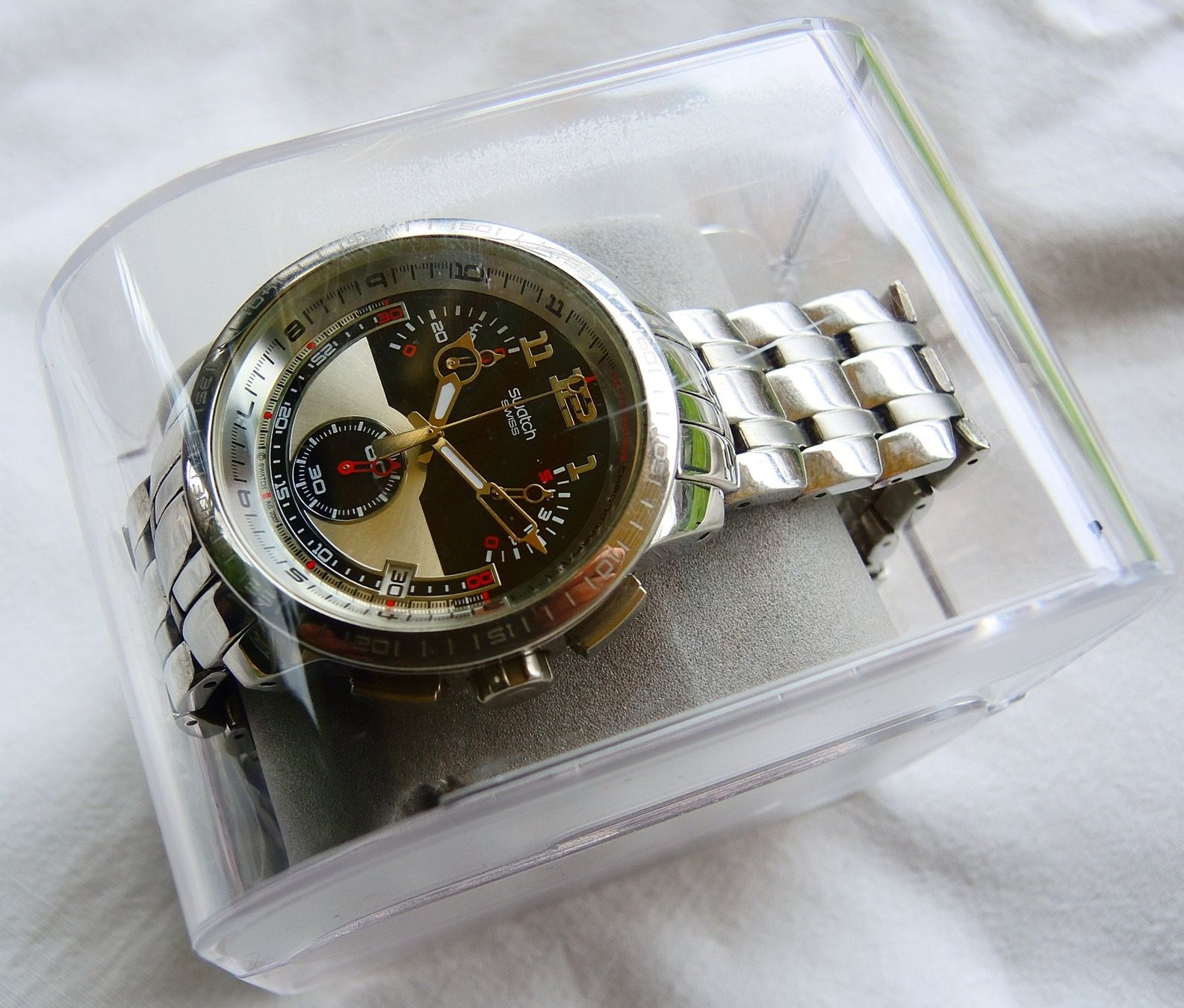 Swatch Orologi: Swatch, Fool Fly, Herrenarmbanduhr – Usato da Niederried b. Kallnach venduto da hanatim
