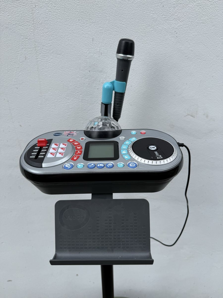 Giocattoli: Vtech Kid Superstar DJ Studio Karaoke Set  – Usato da Luzern venduto da utomjordisk 3