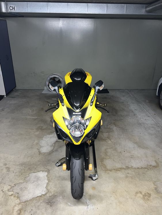 Suzuki Strada: Suzuki GSX-R 1000 – Nuovo (secondo la descrizione) da Rorschach venduto da mil_hls5 4