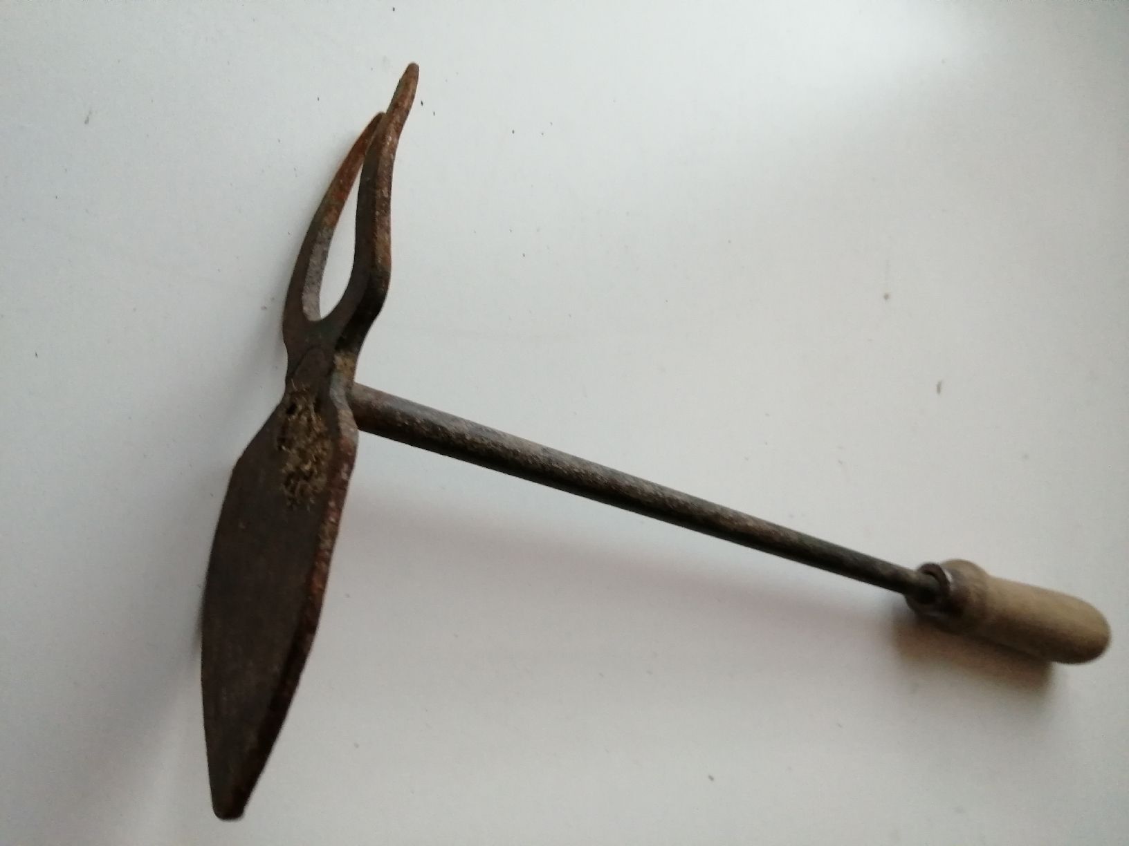 Tutti gli attrezzi: Antikes Gartenwerkzeug, Vintage – Usato da Honau venduto da holunder3 3