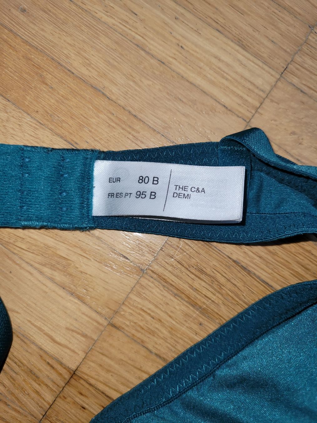 C&A Altra biancheria intima: Soutien-gorge C&A 80B – Nuovo (secondo la descrizione) da Villars-sur-Glâne venduto da m66_dch5 4