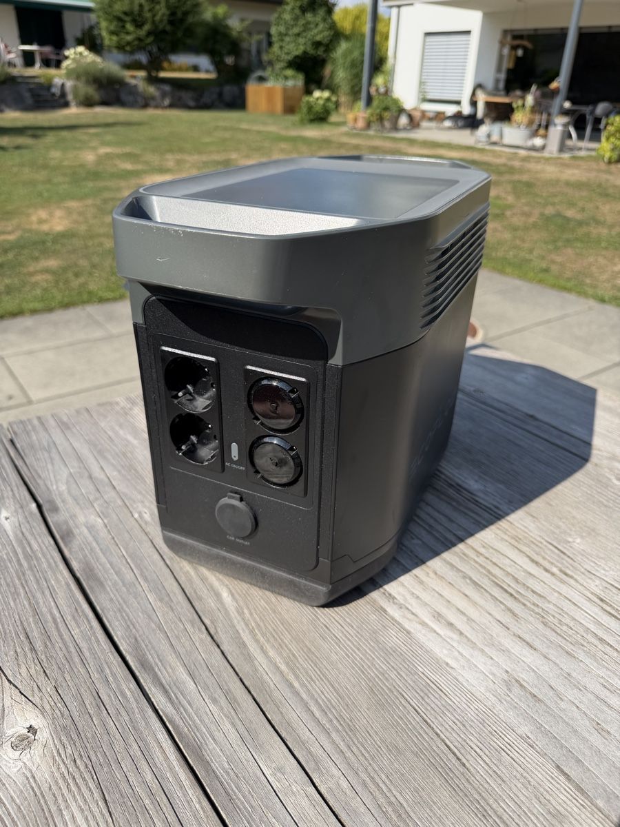 Ecoflow Dispositivi a energia solare: EcoFlow DELTA Tragbare Powerstation mit Solarpanel – Usato da Worben venduto da 19fredy65 4