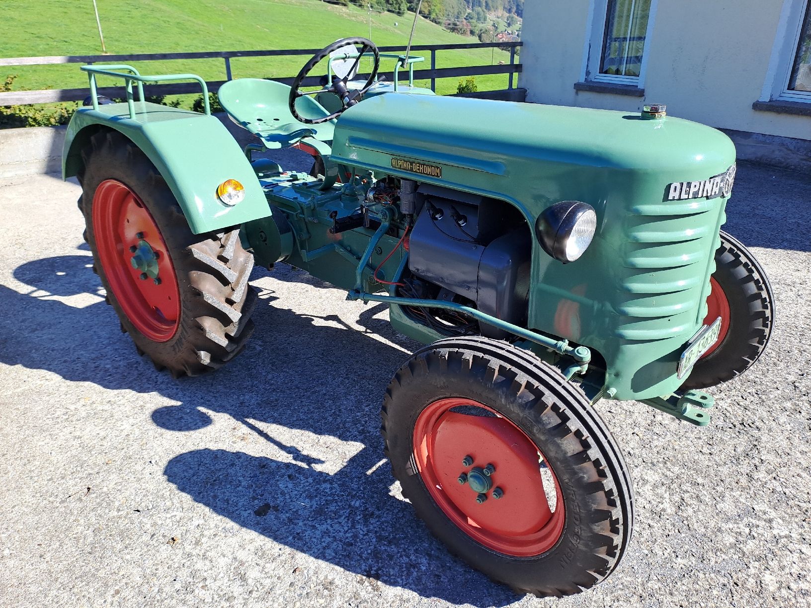 Alpina Trattori: Traktor Alpina Oekonom Oldtimer – Usato da Grub AR venduto da jamins 3