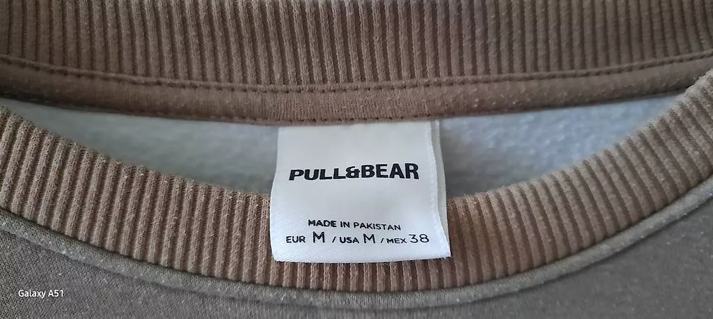 Pullover & Sweatshirts: ***PULL&BEAR*** Gr. M Pullover – Gebraucht aus Wädenswil von H2H_Secondhandshop 2