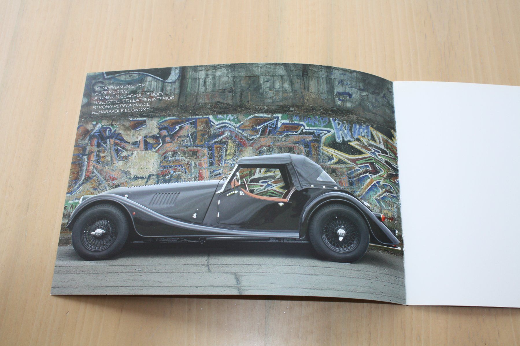 Documenti: Morgan Classic Range 4/4, Plus 4 & Roadster Prospekt 2009 – Usato da Wikon venduto da erwin400 1