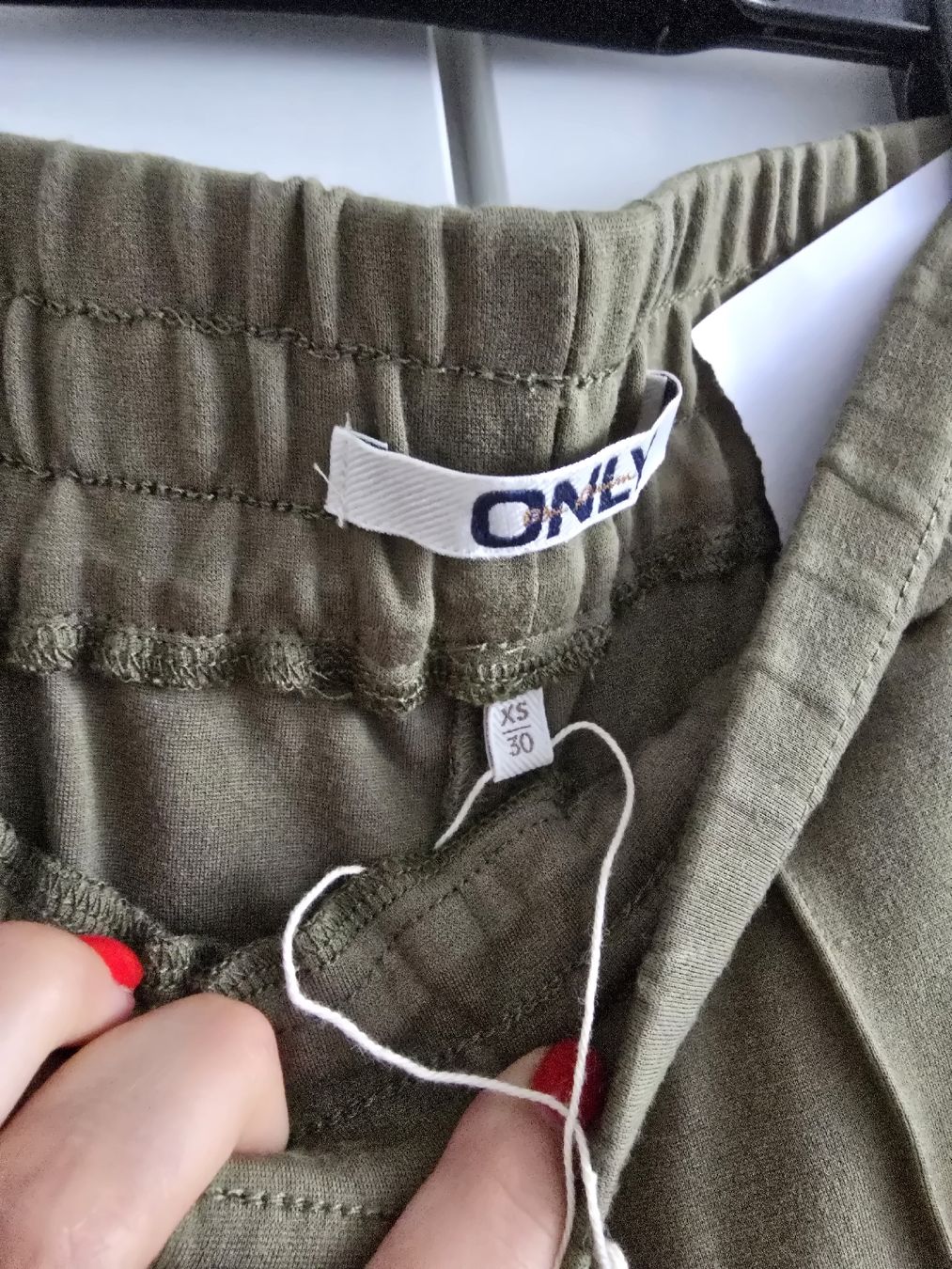 Only Pantaloni: Only Stoffhose - Grösse XS – Nuovo e nell'imballaggio originale da Rickenbach b. Wil venduto da Kth_v8 1