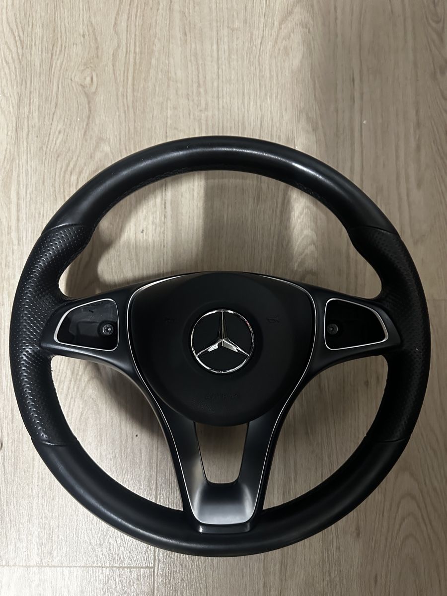 Mercedes-Benz Alle Autoersatzteile: Mercedes Benz W213 Lenkrad – Gebraucht aus Bern von J_yo