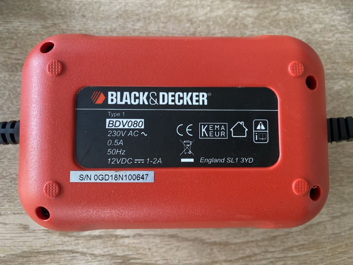 Caricabatterie: Black&Decker Batterieladegerät BDV080 – Usato da Auw venduto da Himi75 3