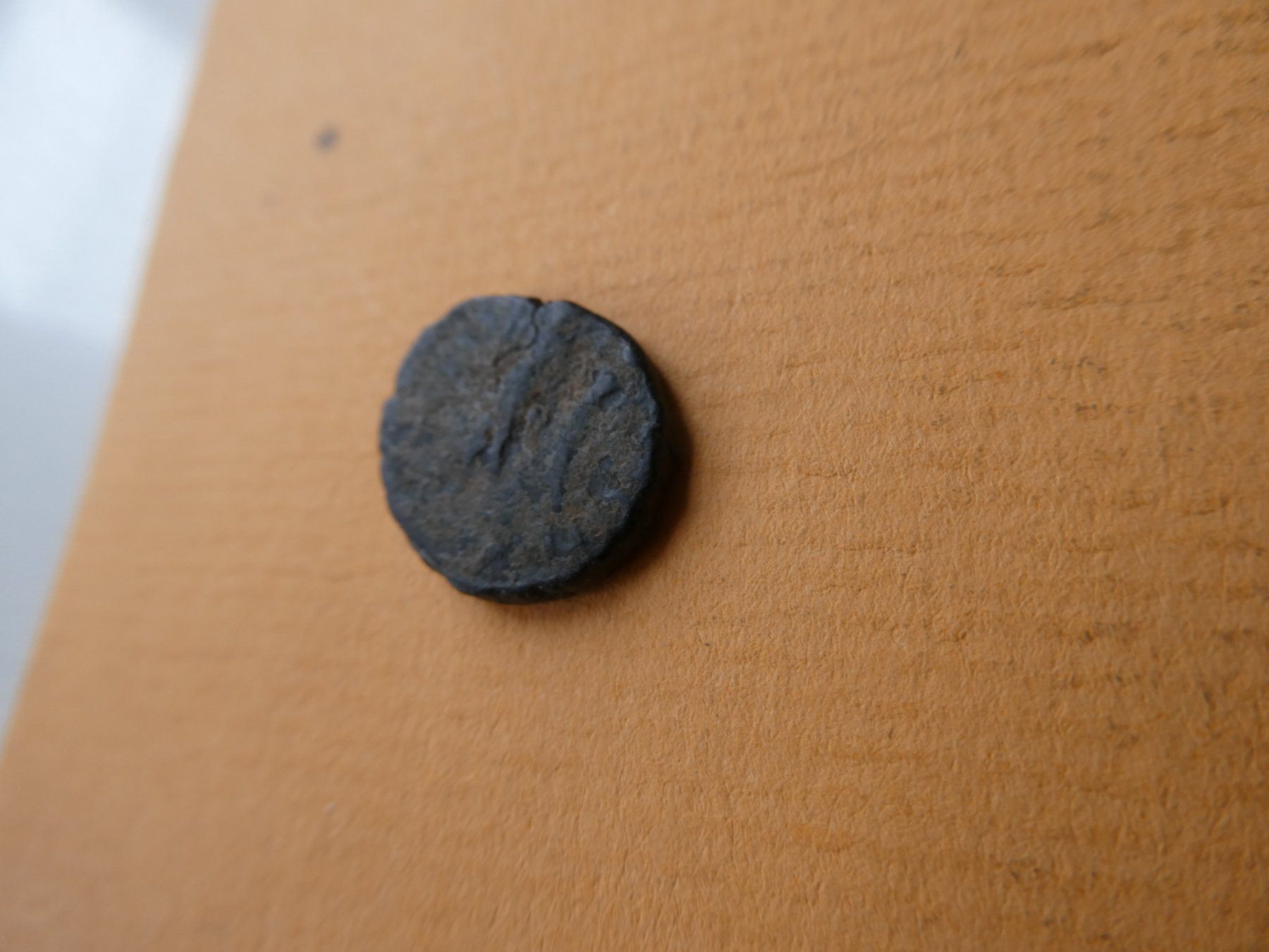 Alle Münzen: uralte Bronzemünze 16 mm     2.29 g – Gebraucht aus Hinterforst von Rohusri 3