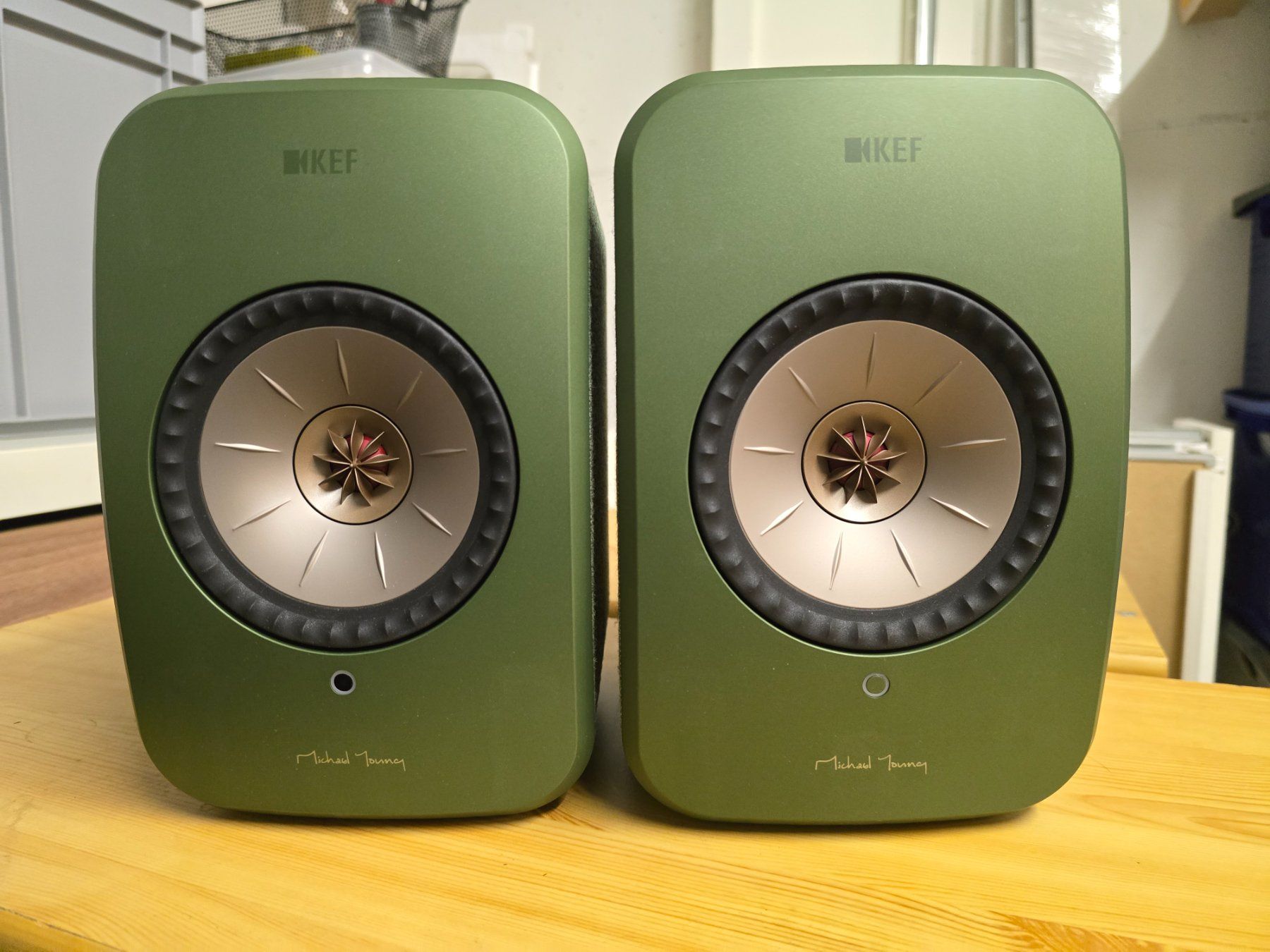 Kef Lautsprecher: KEF LSX II, Olive green – Gebraucht aus Zürich von Skap