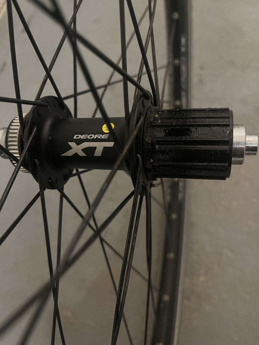 Pneus & Kompletträder: Touring oder Stadt-Radsatz – Gebraucht aus Rieden AG von Verges 5