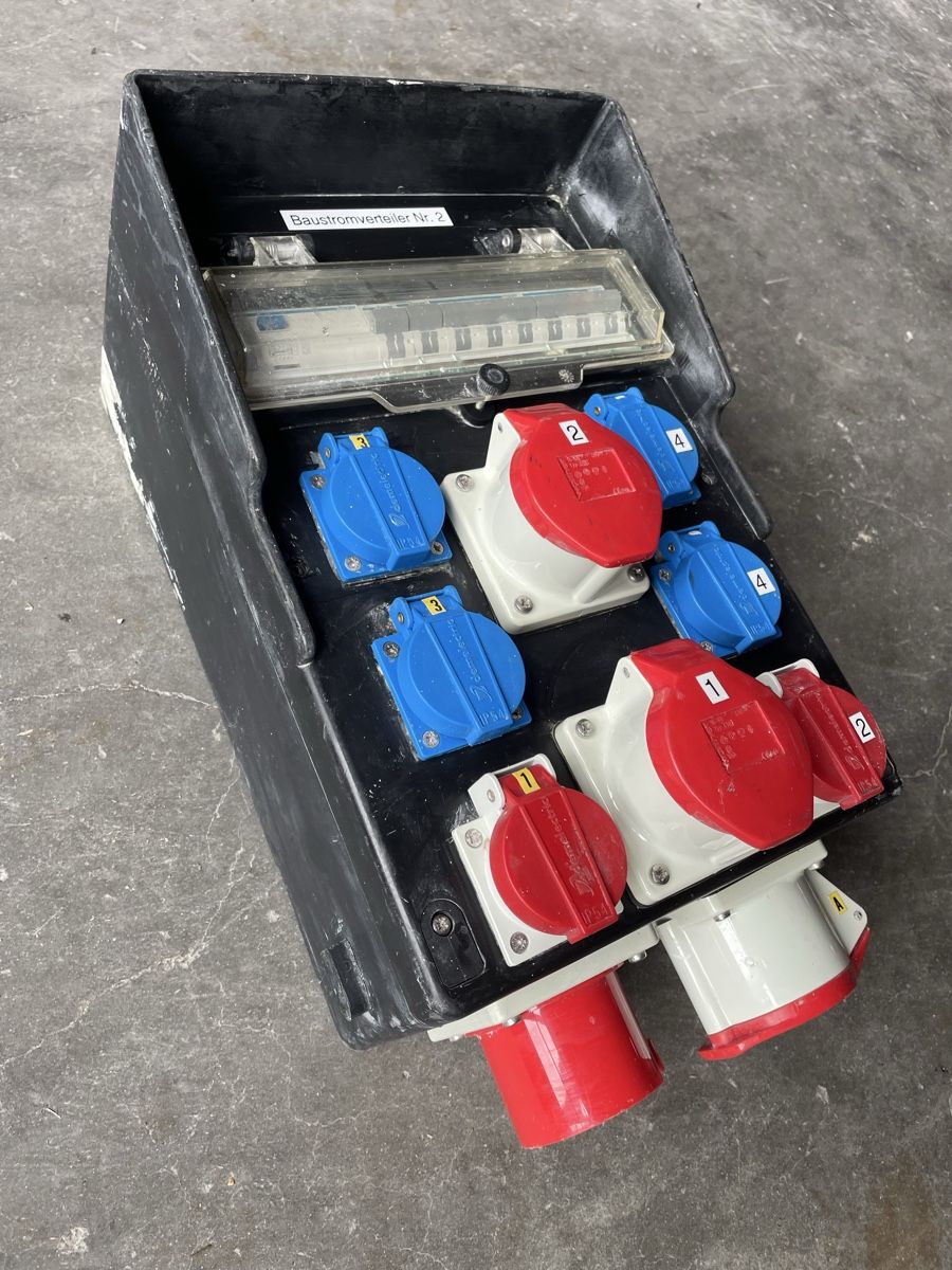 Electrotechnique: Baustromverteiler – D'occasion à Eschenbach SG par rog_7vvd 1