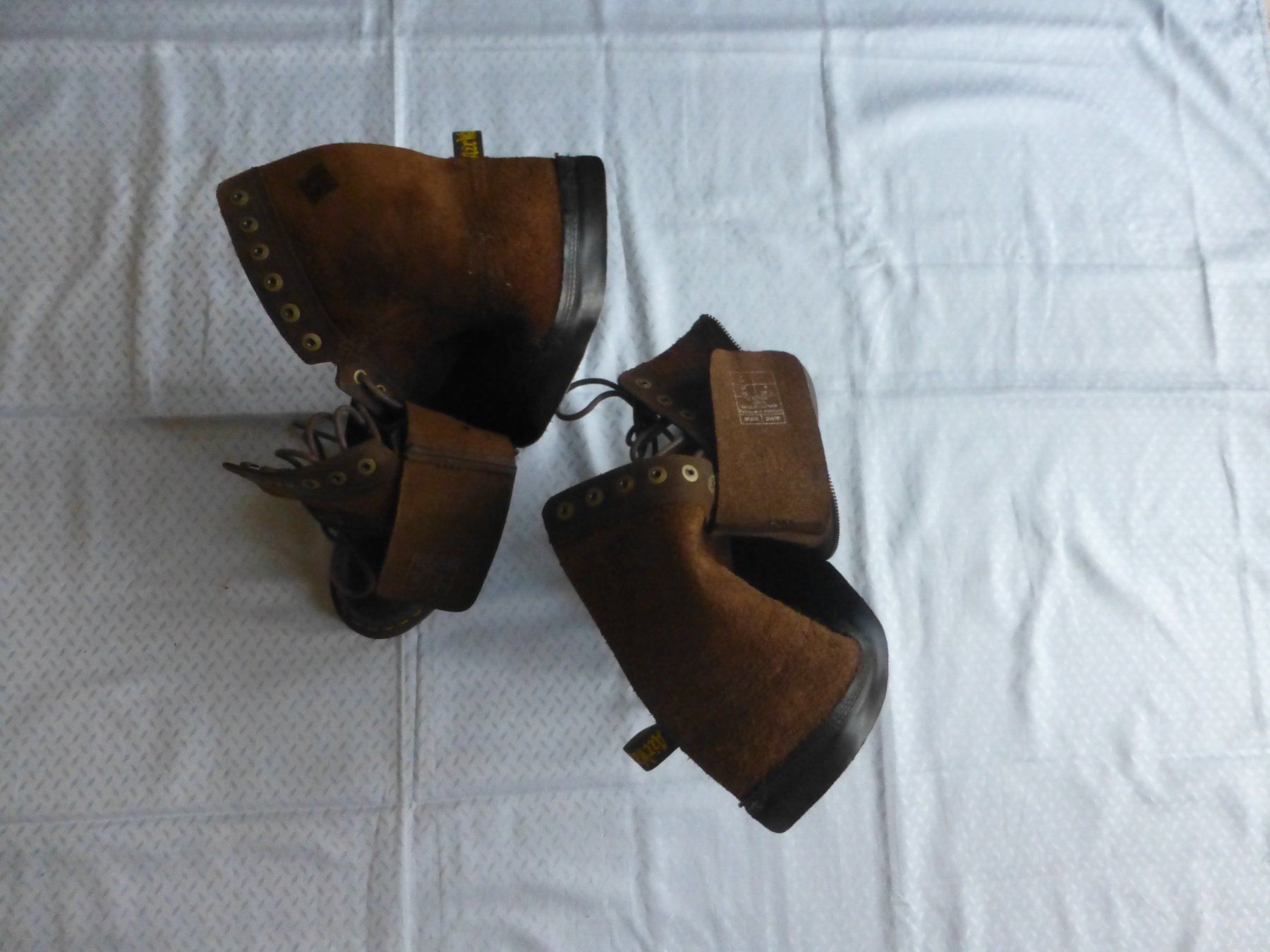Dr. Martens Chaussures femmes: Damenstiefel von Doc Martens Gr. 37 – D'occasion à Würenlingen par drago56 5