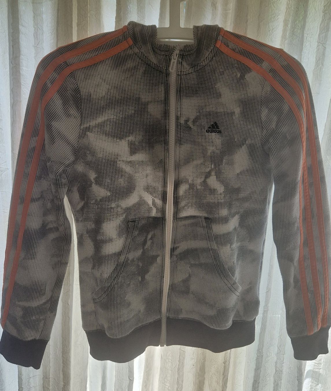 Adidas Jacken & Mäntel: Kinderjacke von Adidas, Gr. 152 – Gebraucht aus Nänikon von kriki 1