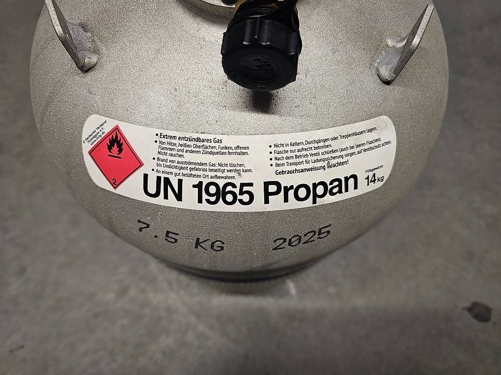 Apparecchiature e tecnologia a gas: LPG Alu Gastankflasche 14 Kg – Usato da Widnau venduto da lachen555 1
