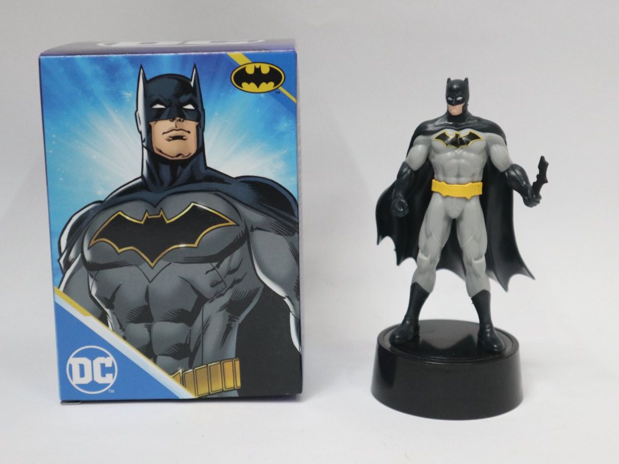 Figuren: DC Batman Figur mit Led Bat inkl. Batt. – Neu und originalverpackt aus Eschenbach SG von Astalavista
