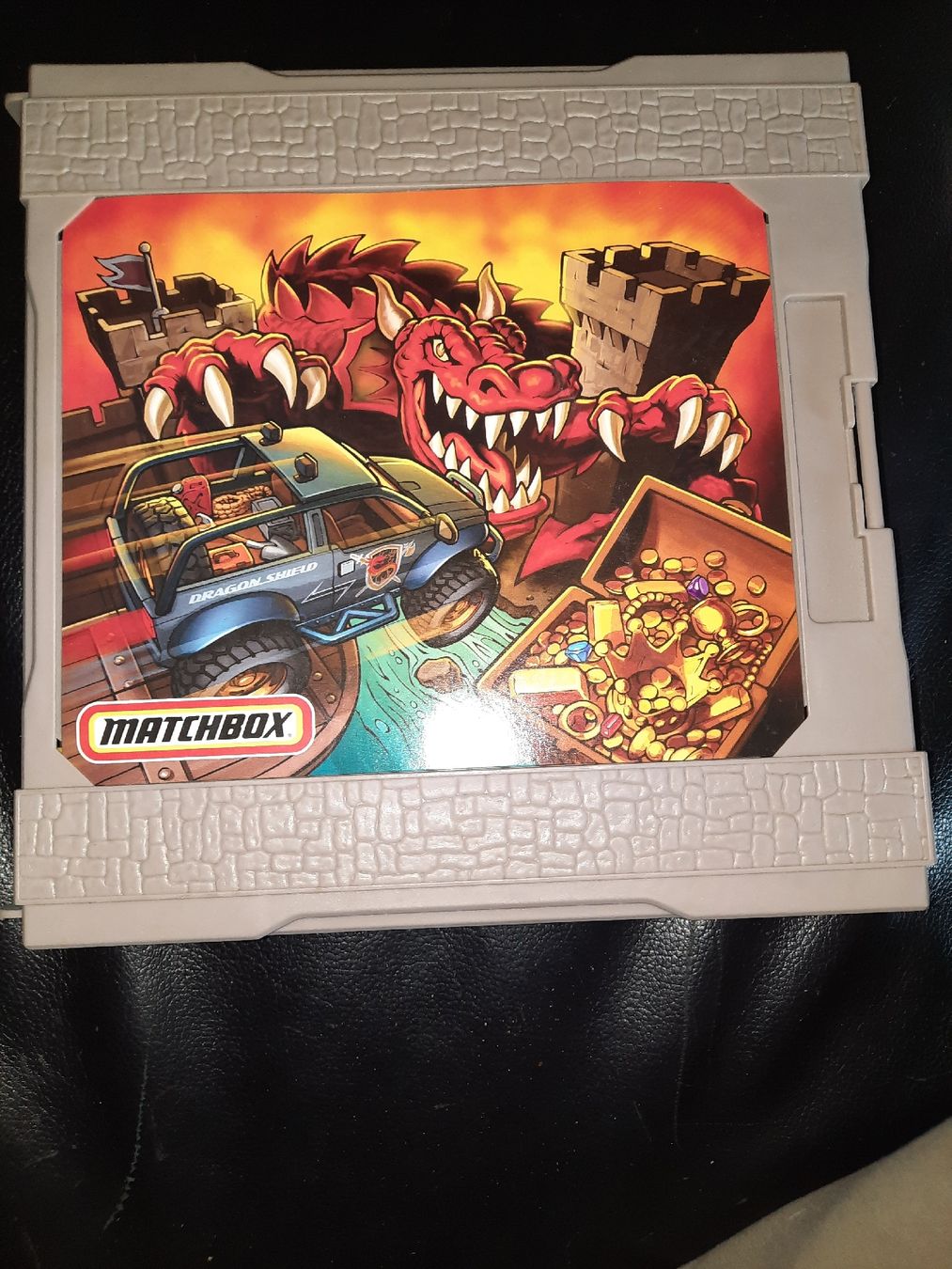 Matchbox Giocattoli: MATCHBOX Pop Up Dragon Shield Castle – Usato da Biasca venduto da Old_6blh 3