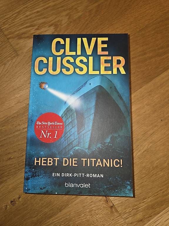 Libri: NEU Clive Cussler - Hebt die Titanic – Usato da Zumikon venduto da CiaVS 1