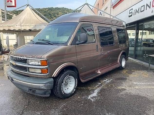 Chevrolet Automobili: Chevrolet Van Express 1500 5.0 V8 245cv – Usato da Agno venduto da SimonCar
