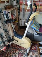 A donner un vélo d'appartement Kettler