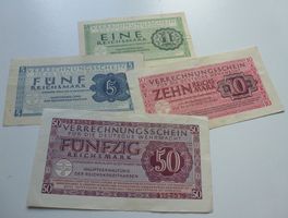 Lot ++ 4 alte Verrechnungsscheine aus Deutschland 1944
