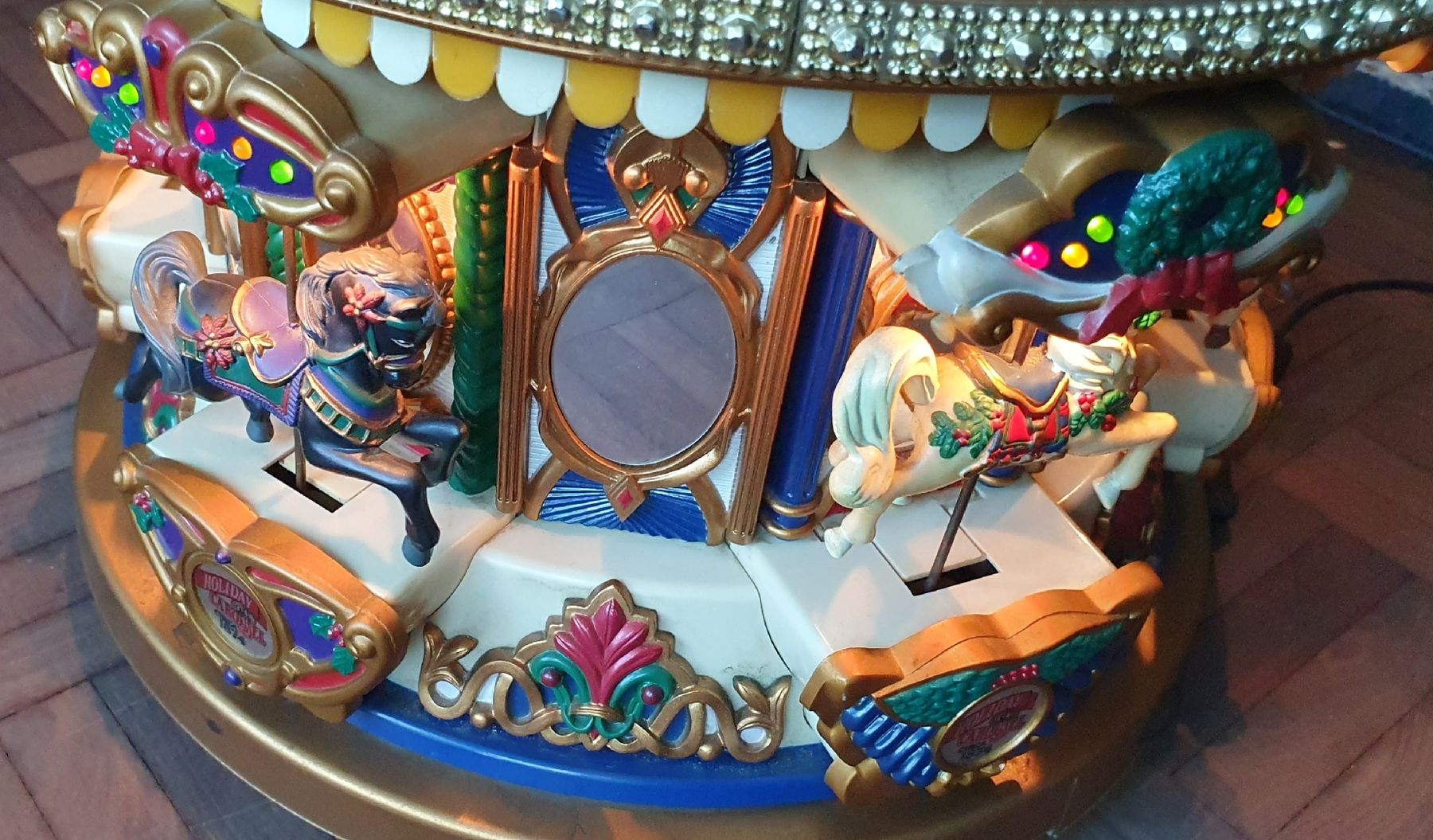 Spielzeuge: Weihnachtskarussell mit Musik, beleuchtet, Nostalgie – Gebraucht aus Kreuzlingen von Rschweiz1 3