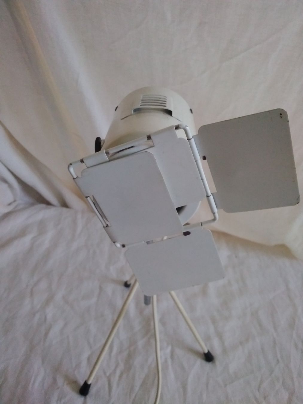Lampade: Tischlampe Stativlampe Studio Strahler – Usato da Appenzell venduto da lama19 7