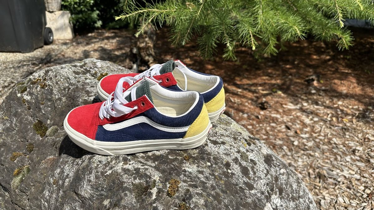 Vans Scarpe da uomo: Vans Old Skool Sneaker Gr. 38.5 Cord Retro – Usato da Niederbipp venduto da lor_7wd6