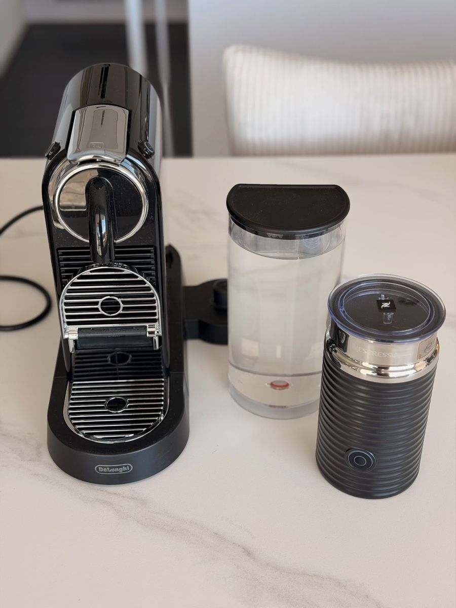 De'Longhi Macchine per caffè & Macchine per espresso: Nespresso Kaffeemaschine Citiz – Usato da Schwarzenbach SG venduto da gzemi 1