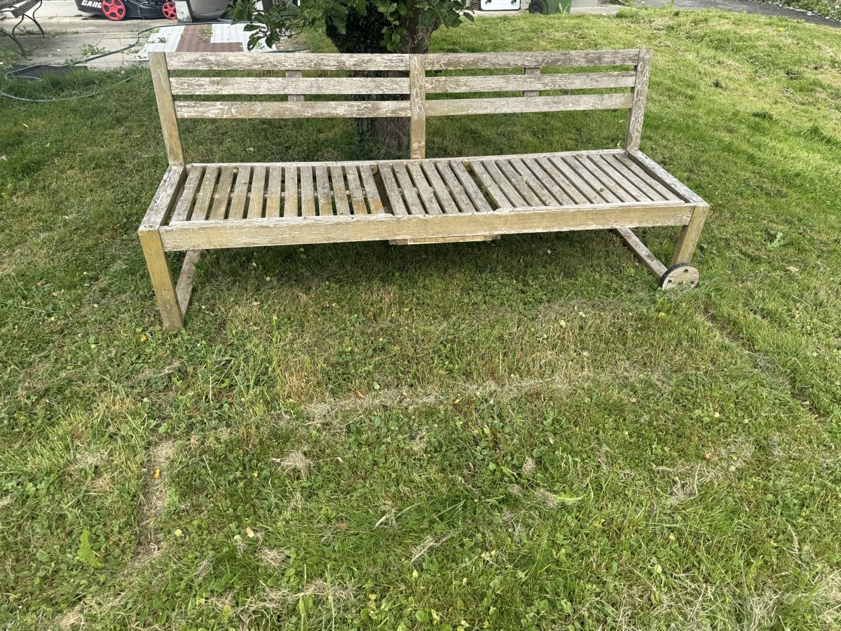 Sedie a sdraio: Aussen liegen Echt Holz  – Usato da Wynau venduto da Ziegler_Secondhand 2