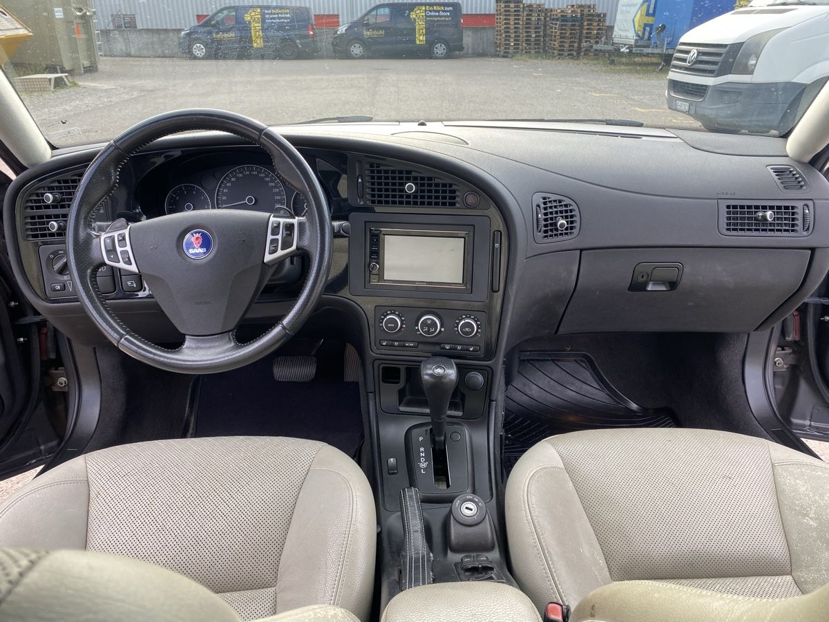 Saab Autos: Saab 9-5 2.0 MFK 5.2025 – D'occasion à Rütihof par Ta-289 3