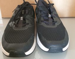 1 Paar Sneakers Nike Grösse 47.5 neu