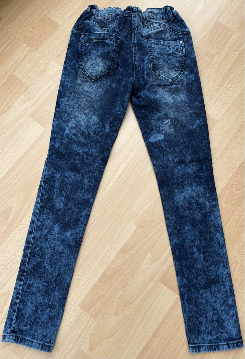 Pantaloni: Nagelneue Jeans Gr. 170 – Nuovo e nell'imballaggio originale da Hünenberg See venduto da spartakus02 1