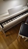 Digitalpiano, weiß, mit Sitzbank, in gutem Zustand