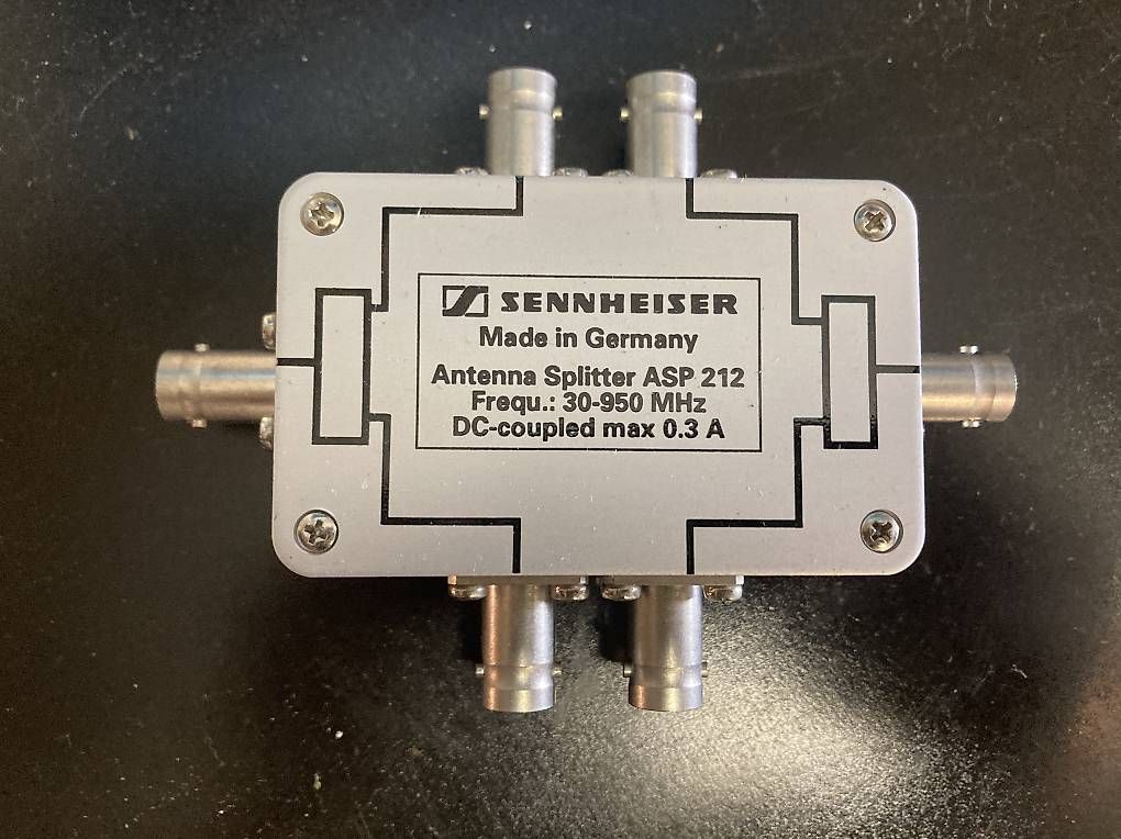 Funktechnik: Sennheiser Antenne Splitter ASP 212 – Gebraucht aus Unterstammheim von edina2010
