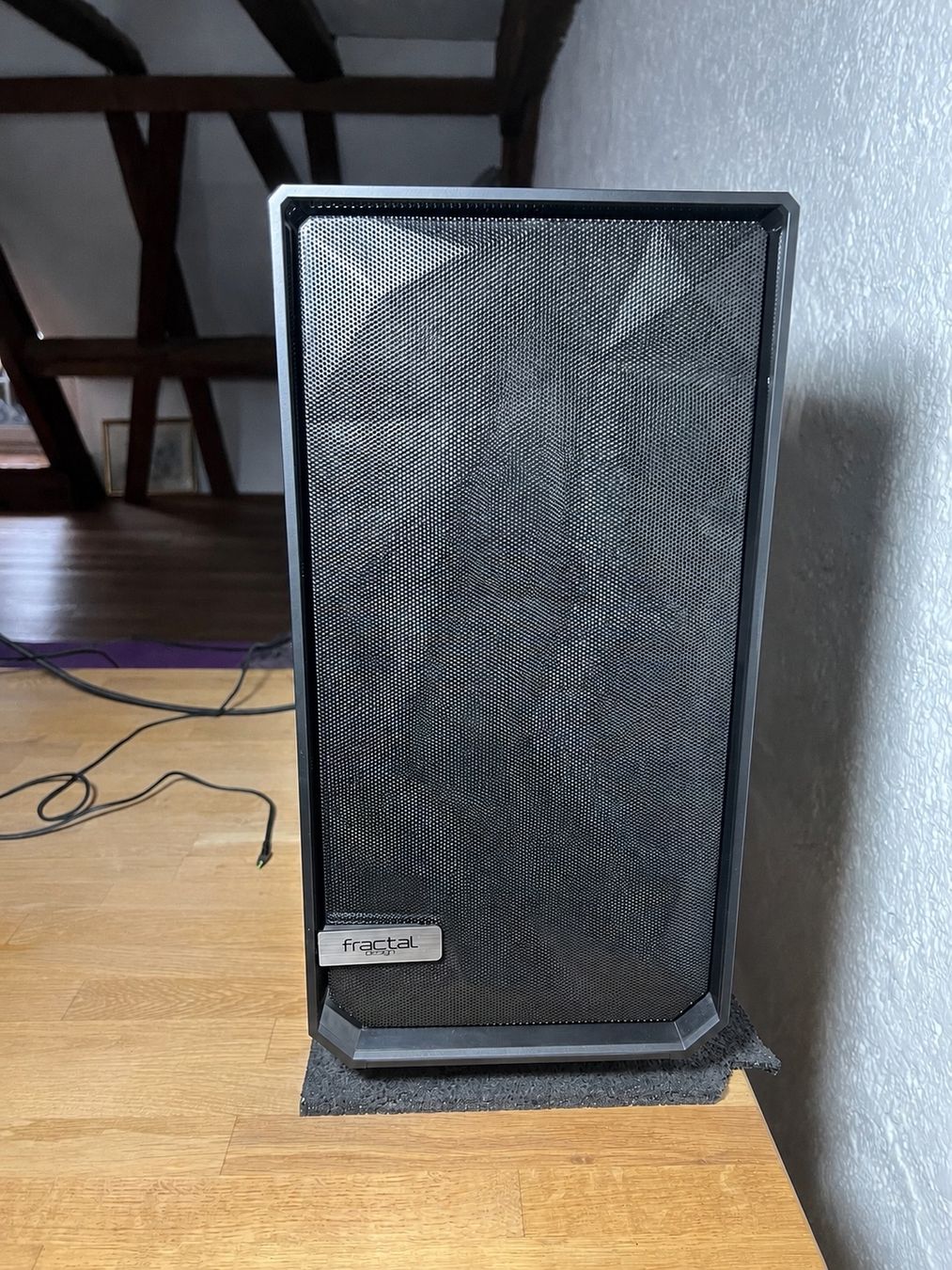 Nvidia PC: GamingPC Custom Loop Wasserkühlung RTX2080ti Intel i9900k – Usato da Dornach venduto da fab_669m 1